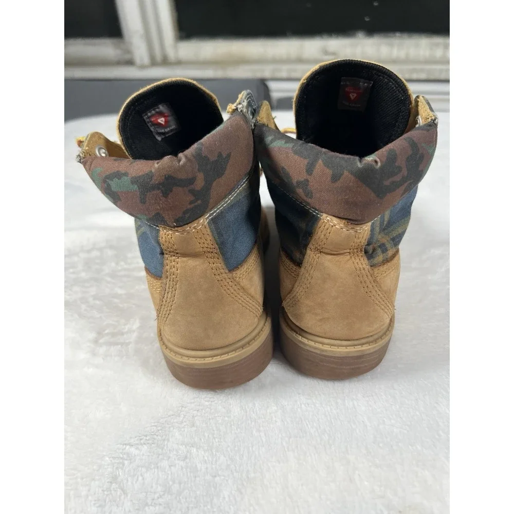 Timberland Toddler Camo Plaid Collar Waterproof Boots‎ Size 2